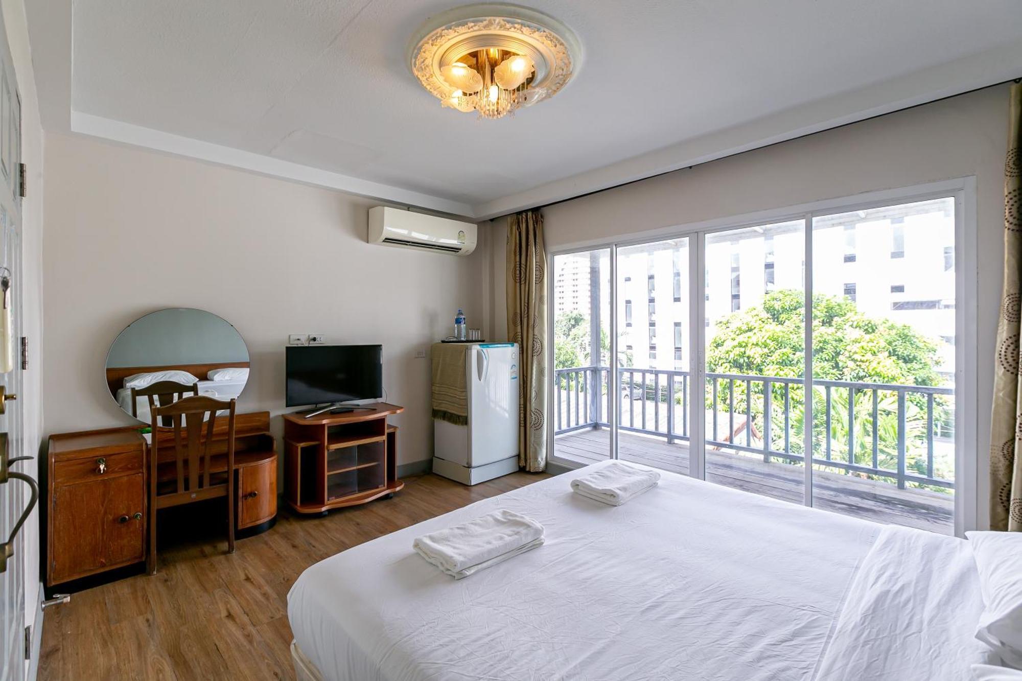 Hotel Wong Amat House Pattaya Exterior foto